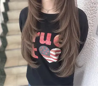 ロング カラー 透明感カラー/ CHINA🎀のヘアスタイル