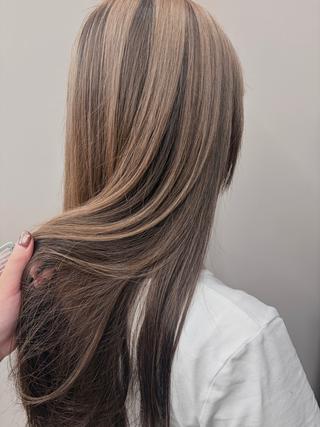 ロング カラー 透明感カラー / HIBIKIのヘアスタイル