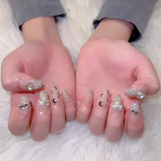 ネイル Tinaネイル 難波のネイルデザイン