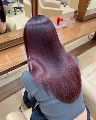 ロング カラー 菅沼 花琳のヘアスタイル