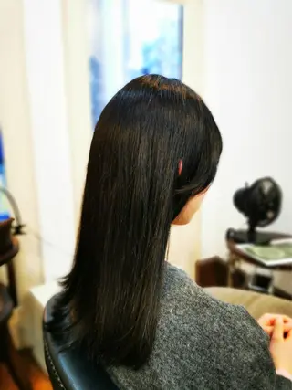 ロング 上間 洋子のヘアスタイル