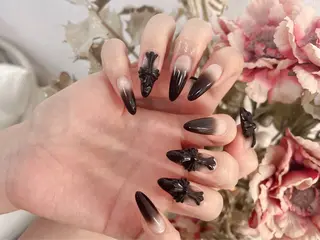 ネイル Glow Minamiのネイルデザイン