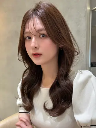 セミロング カラー パーマ 仙台Ｉ韓国レイヤー Ｉ髪質改善Ｉ伊藤拓海のヘアスタイル