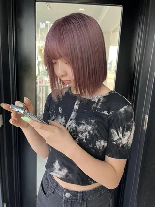 ショート カラー AIRI🦋ブリーチ /レイヤー🦋のヘアスタイル