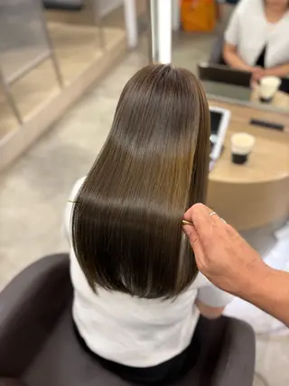 セミロング 野村 泰平のヘアスタイル