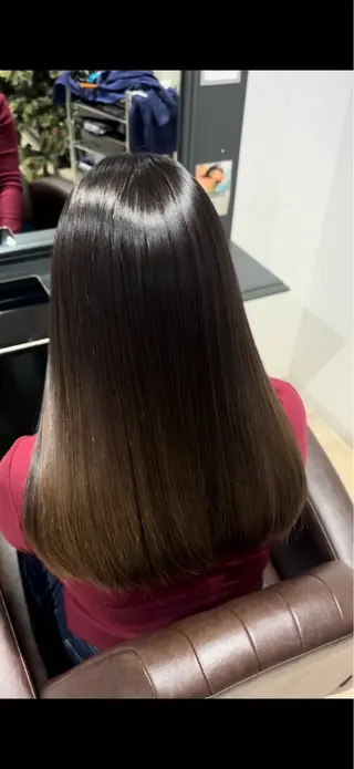 ロング 横嶋 倫のヘアスタイル