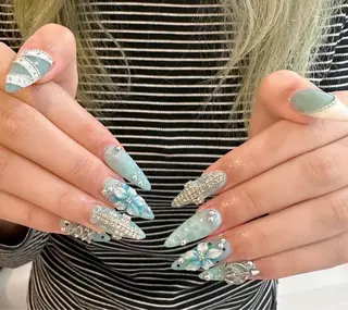 ネイル Nihonthy Nail 新宿のネイルデザイン