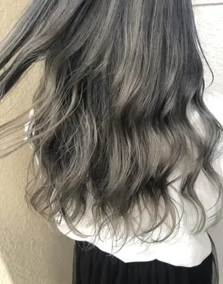 ロング カラー レイヤーカット匠 イソザキノリユキのヘアスタイル