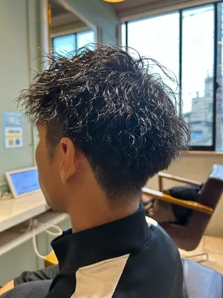 パーマ メンズ 深田 幸暉のヘアスタイル