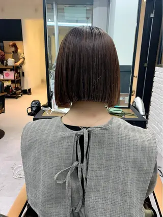 セミロング カラー パーマ ヘアアレンジ メンズ キッズ ネイル マツエク・マツパ アイブロウ 似合せレイヤー/ 柔らか透明感カラーのヘアスタイル