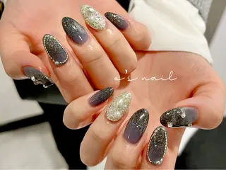 ネイル e’s nail Lumièreのネイルデザイン