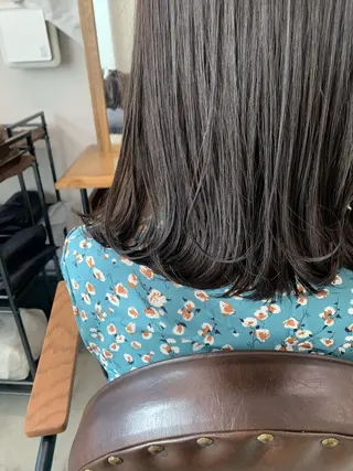 ミディアム 名駅🦢大人艶カラー 🪽カミヤアカネのヘアスタイル