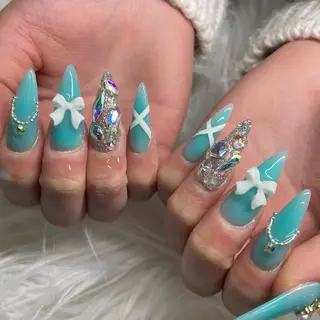 ロング ネイル Y. Sのネイルデザイン