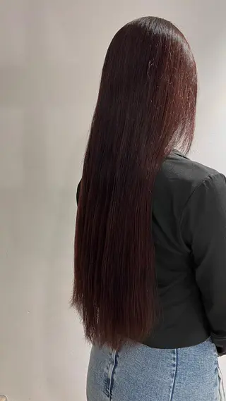ロング ogura hitomiのヘアスタイル