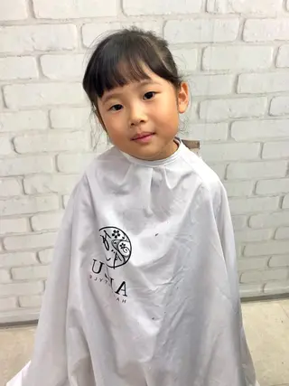 キッズ ブリーチカラー🫧 森　凪沙のヘアスタイル