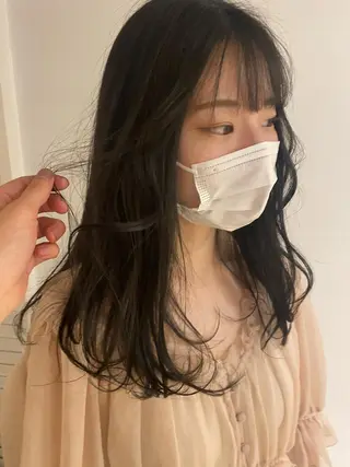 カラー 伊賀 海優のヘアスタイル