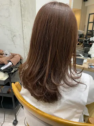 ミディアム カラー 似合う髪型見つけます AYAKAのヘアスタイル