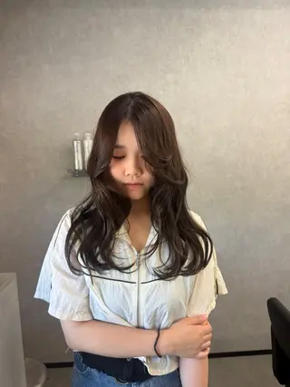 ロング カラー アヤカ (AYAKA)のヘアスタイル
