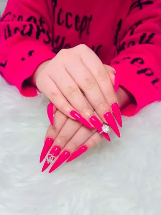ネイル AURA NAIL🎀💅のネイルデザイン