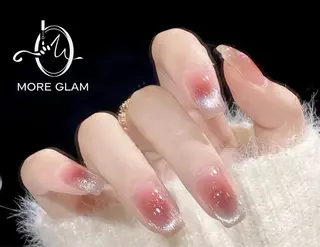 ネイル MoreGlam 新宿東口店のネイルデザイン