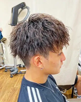 パーマ メンズ 🟦横浜駅メンズパー マ｜小上馬淳司🟦のヘアスタイル