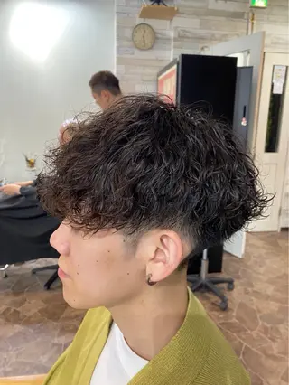 ショート パーマ HRK 1st.メンズサロンのヘアスタイル