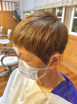 ショート 氷見 早祐香のヘアスタイル