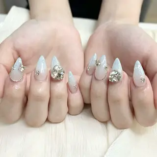 ネイル 🎀kira 長さだし💗モチ最高のネイルデザイン