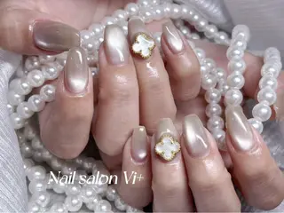 ネイル ✨Nailsalon Vi+✨のネイルデザイン
