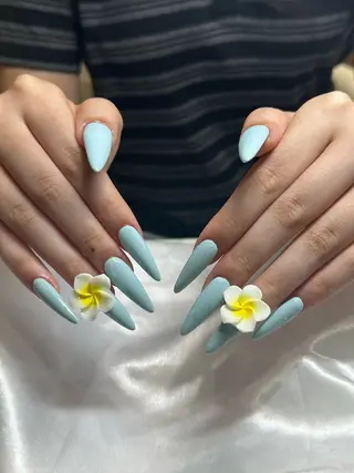 ネイル MIKI LILYのネイルデザイン