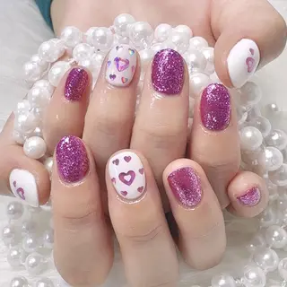 ネイル yui 💜のネイルデザイン
