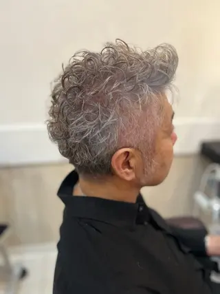 ショート カラー パーマ メンズ トータルビューティー K:R鶴川のヘアスタイル
