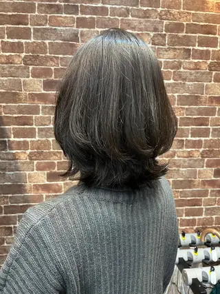 ミディアム カラー パーマ ヘアアレンジ メンズ キッズ ネイル マツエク・マツパ アイブロウ 久木原 ゆりのヘアスタイル