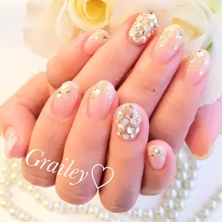 ネイル Grailey nail salonのネイルデザイン