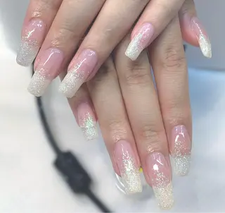 ネイル リスブラン🌱 IKUMIのネイルデザイン