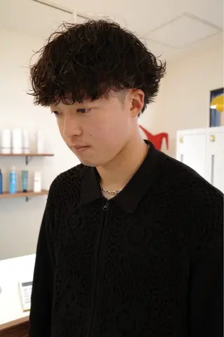 ショート パーマ ヘアアレンジ メンズ 垢抜けメンズカット/ 毛流れパーマ/ユウトのヘアスタイル