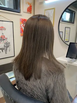 セミロング カラー 黒澤 寛斗のヘアスタイル