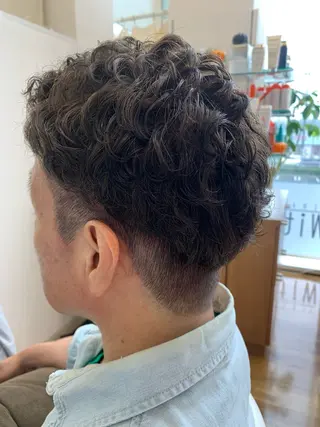 パーマ メンズ 大滝 美里のヘアスタイル