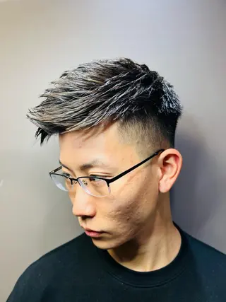 ショート 小島 史也のヘアスタイル