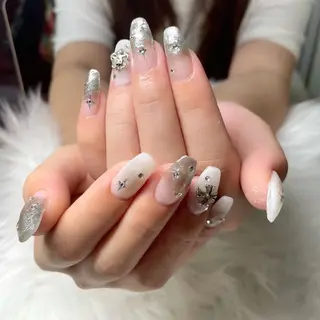 ネイル アリスローザ yukiのネイルデザイン