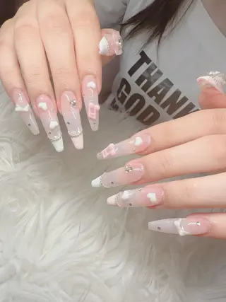 ネイル Lee Nailsのネイルデザイン
