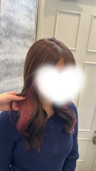 セミロング 東田 さくらのヘアスタイル