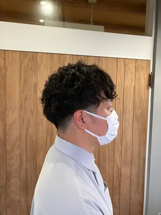 ショート パーマ メンズ 佐藤 悠生 メンズパーマ.カットのヘアスタイル
