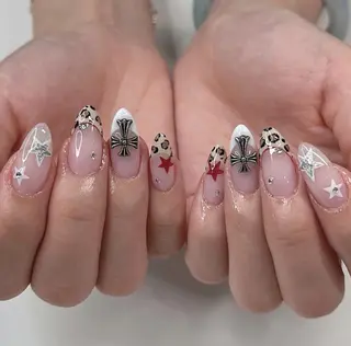 ネイル Genie Mika Nailsのネイルデザイン