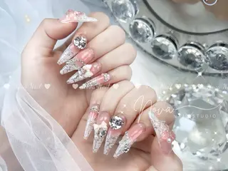 ネイル Miyu Nail Nambaのネイルデザイン