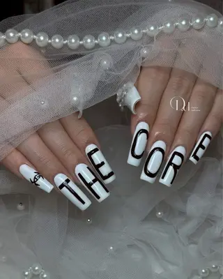 ネイル D.d ririaのネイルデザイン