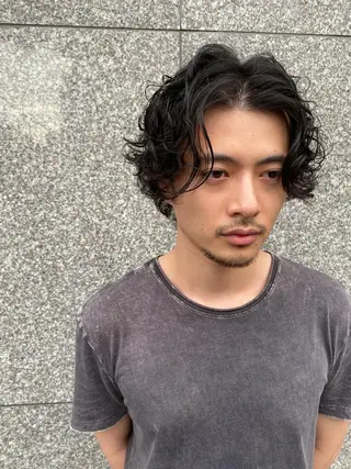 パーマ メンズ (h)wim ウィムのヘアスタイル
