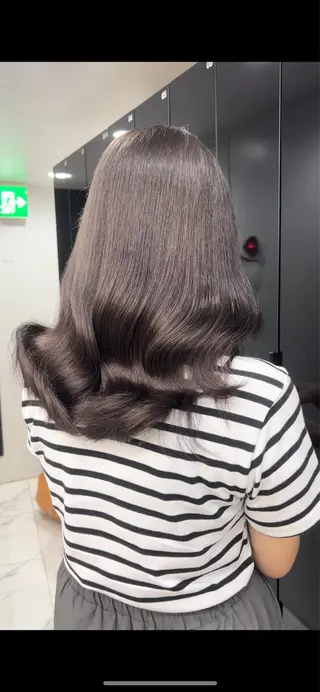 セミロング Lapis渋谷　中村 越のヘアスタイル