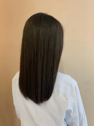 ミディアム カラー 顔まわりカット✄ ベージュカラー🧸のヘアスタイル