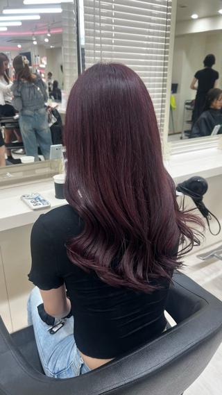セミロング カラー ヘアアレンジ 韓国レイヤー&ピンク 艶髪🩶maikoのヘアスタイル